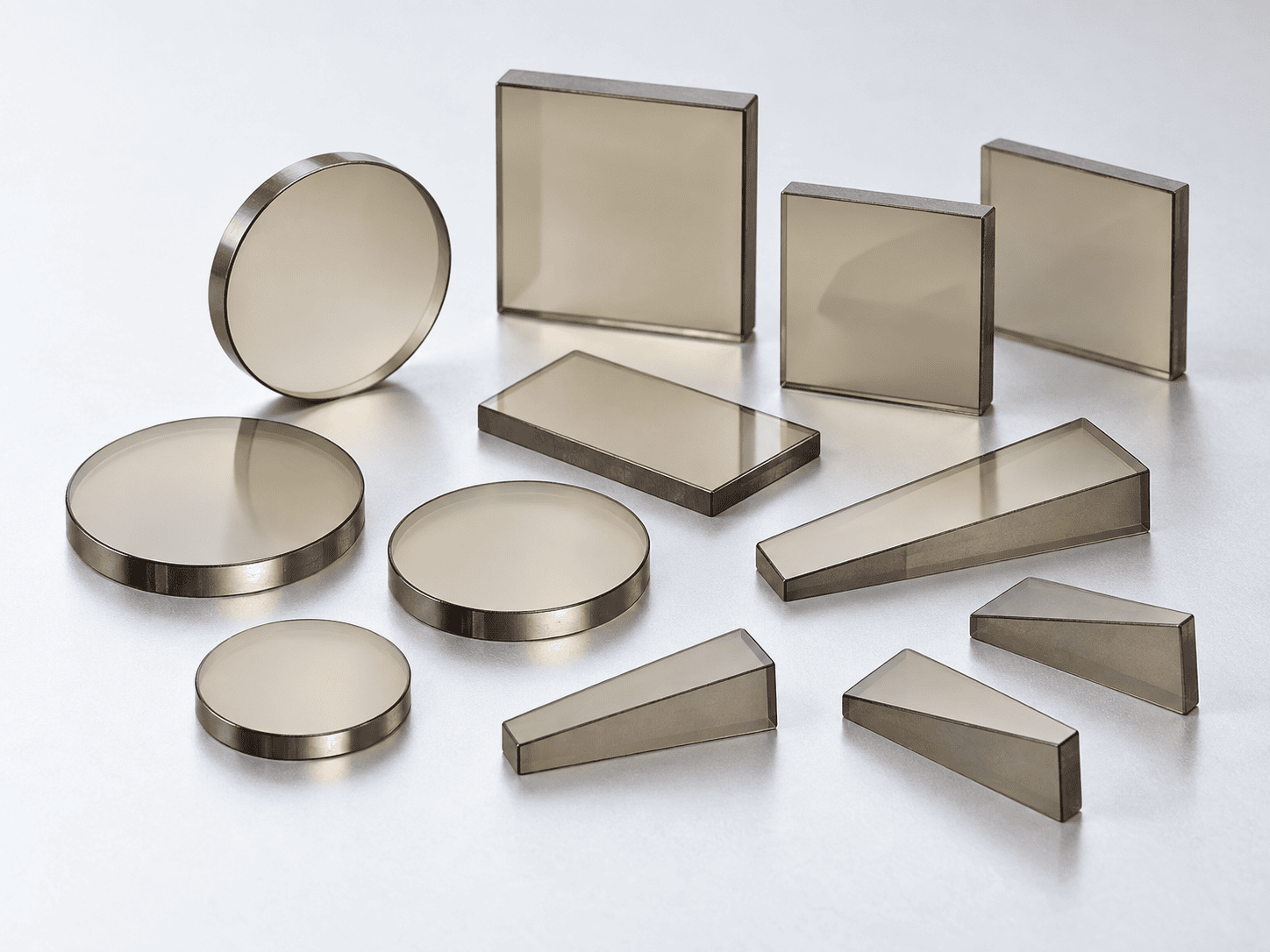 CVD diamond materials and engineering components